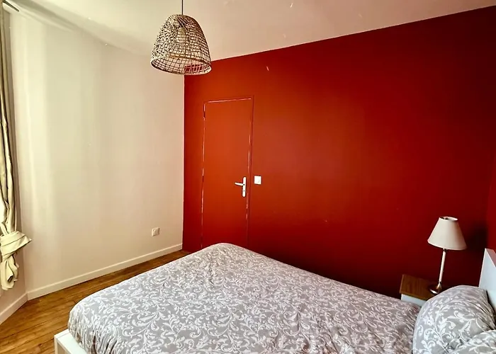 Le Coquelicot Apartment *